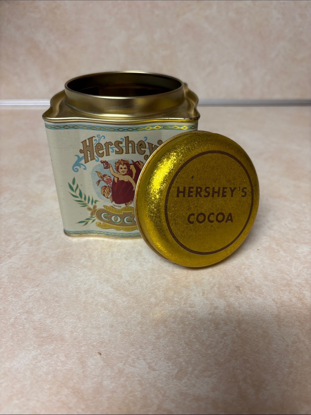 Vintage Bristol Ware Hershey's Cocoa Tin With A Gold Lid